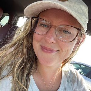 Meet your Posher, Seanna